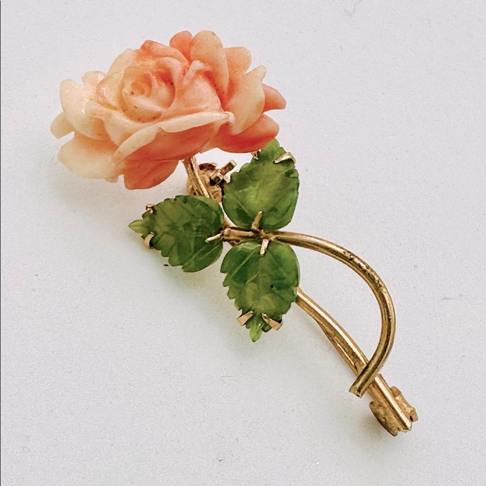 Jade Leaf and Coral Rose Brooch Pin Gold Tone Carved